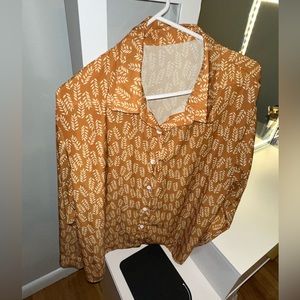 Plant print shoulder blouse